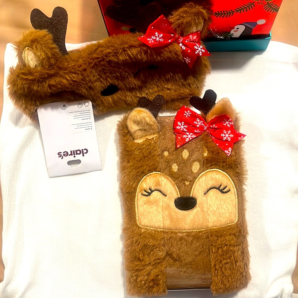 Christmas reindeer diary and sleep eye mask